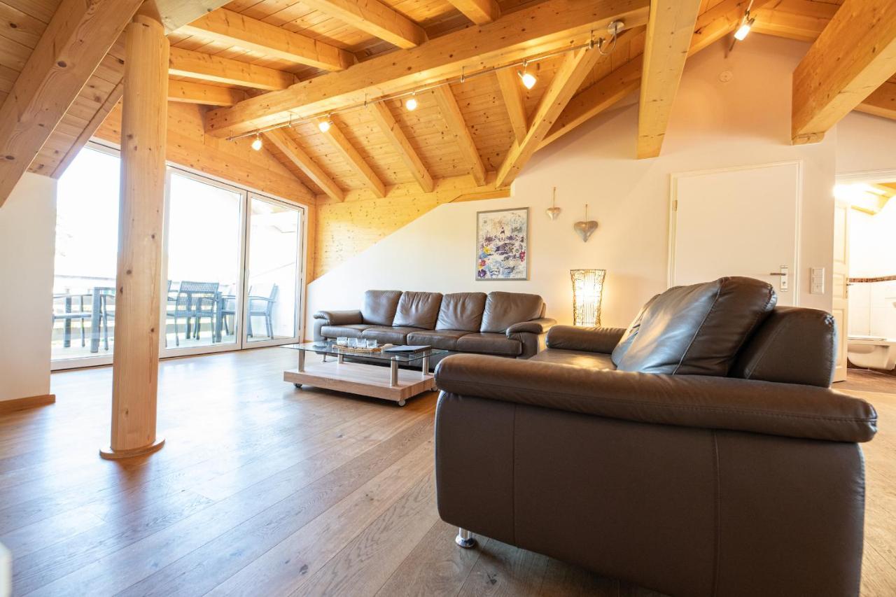 Bergzauber Apartment การ์มิช-พาร์เทนเคียร์เชน ภายนอก รูปภาพ